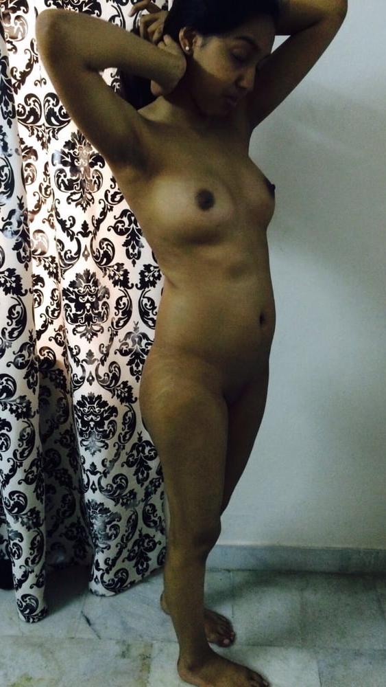25P Indian teen Sonia khan nude