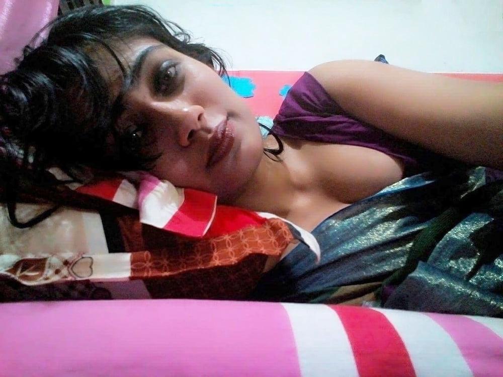 25P Indian teen boobs collection