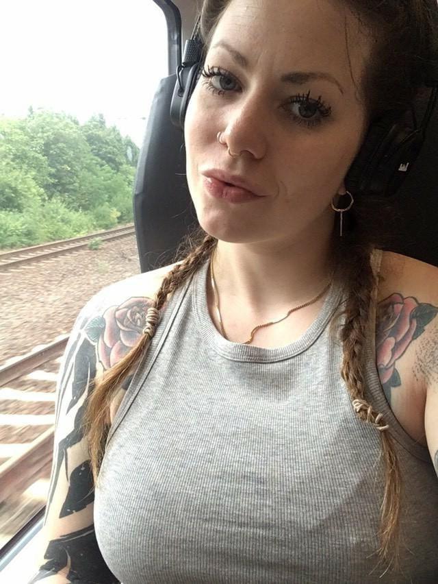 21P elina_89 - a great german webslut
