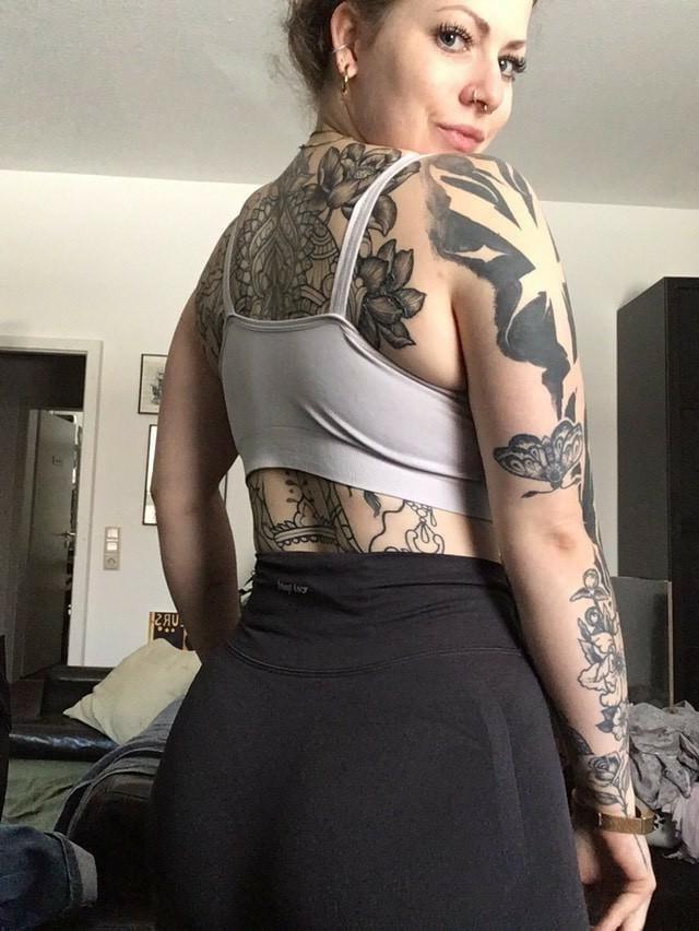 21P elina_89 - a great german webslut