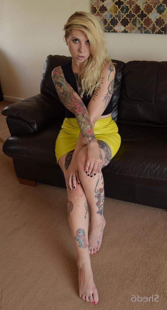 14P Tattooed strip and toy fun