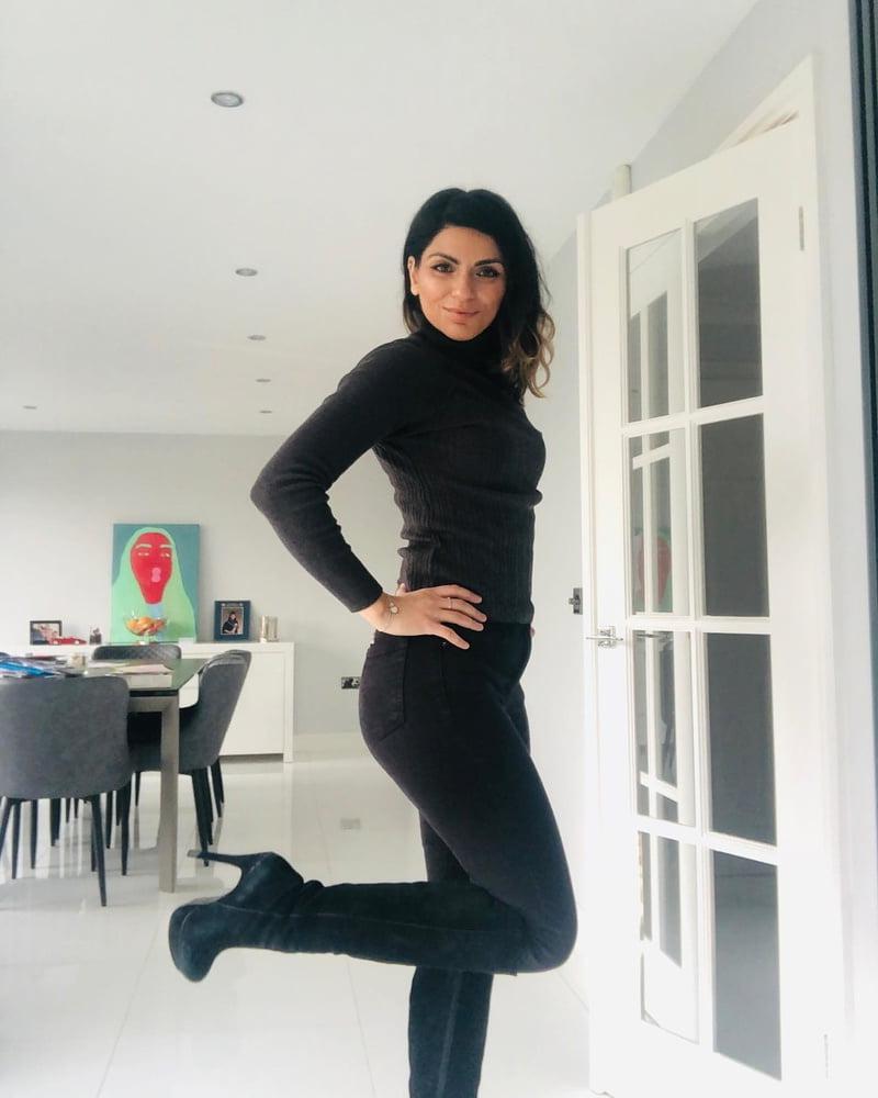 18P Indisches MILF-Arschmodell