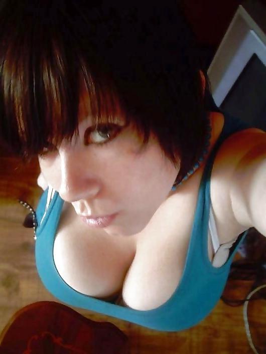 25P Huge boobs from the net 8