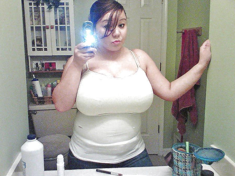 25P Huge boobs from the net 8