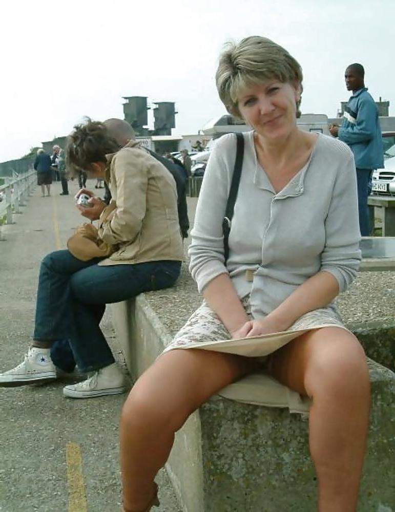 24P Dirty Wife