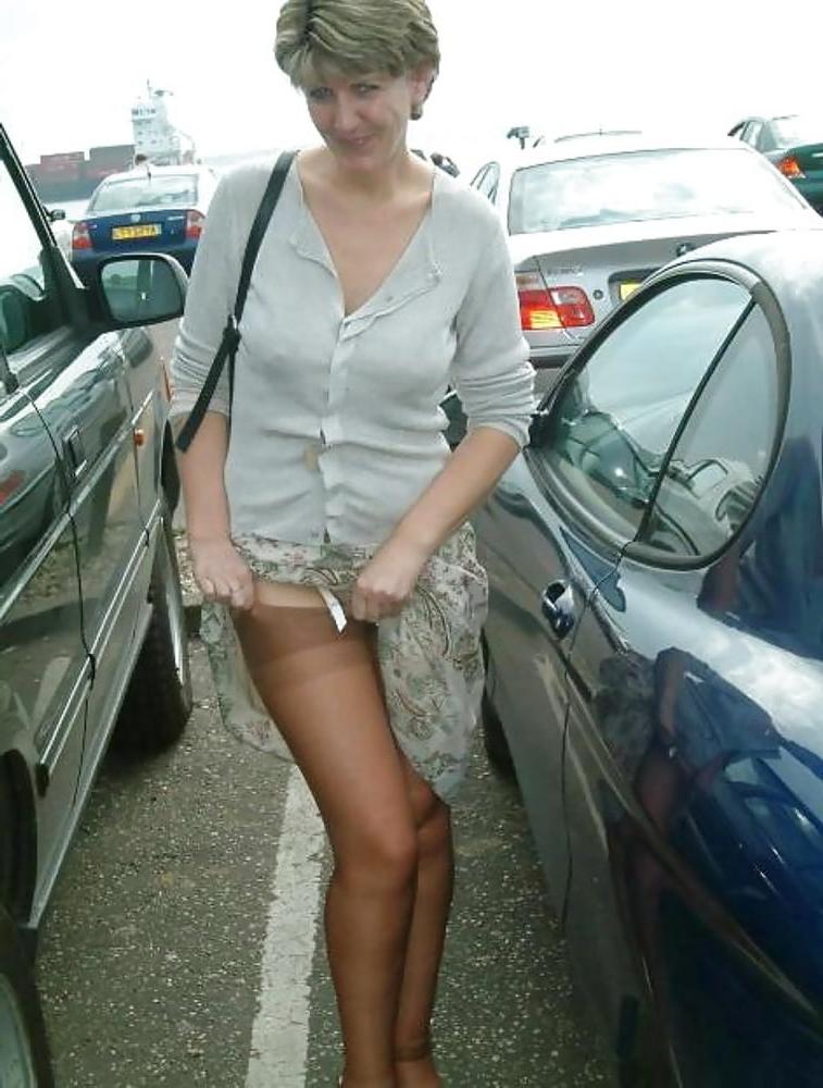 24P Dirty Wife