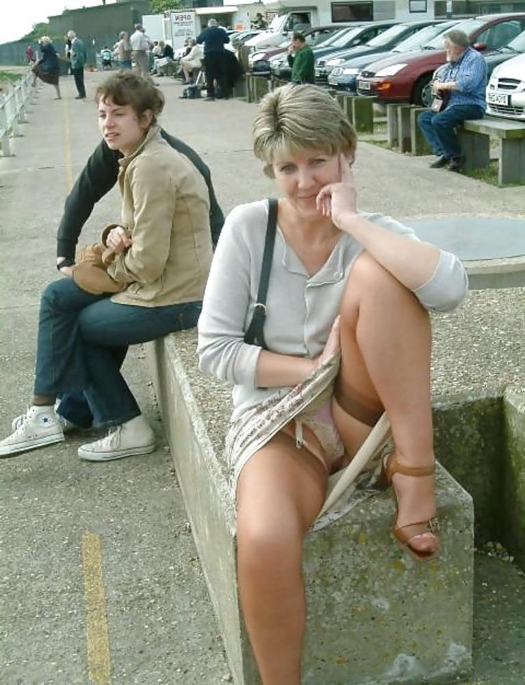 24P Dirty Wife