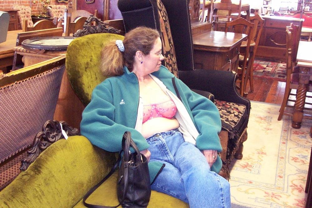 16P Wife Nude in Public