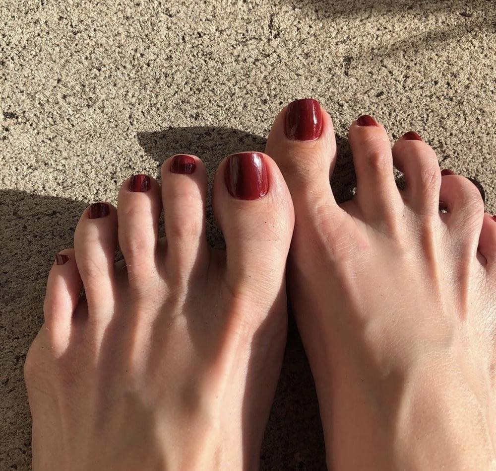9P sexy turkish wife feet and her nylons need dirty commentar