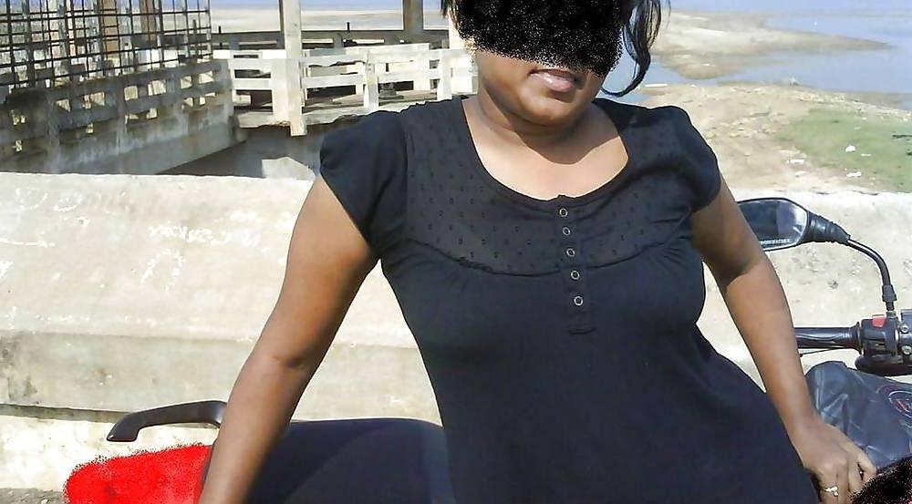 12P Indian BooB And Suck.