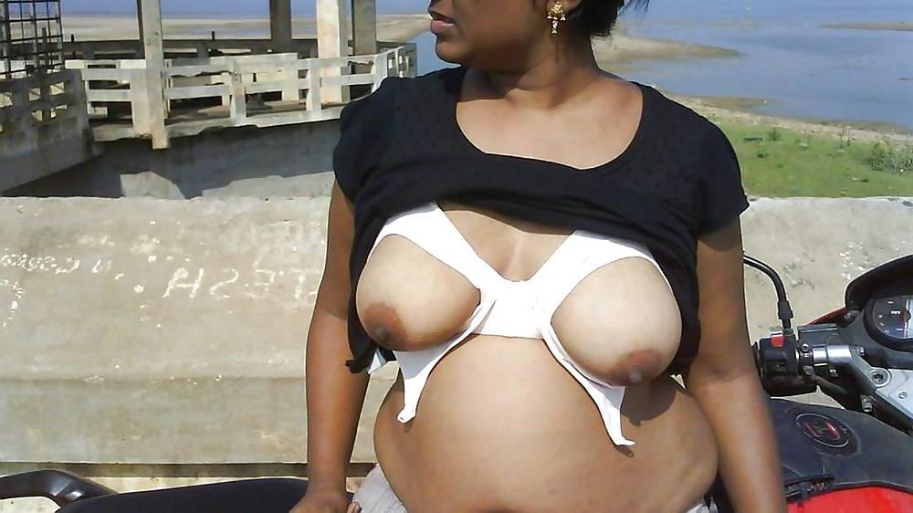 12P Indian BooB And Suck.