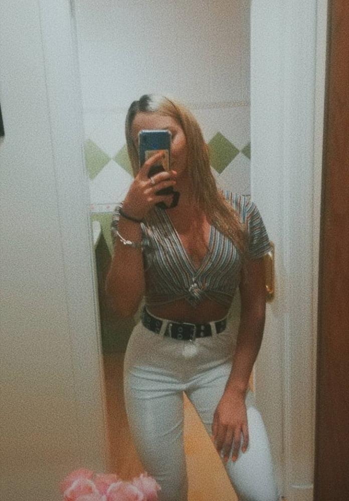 25P Claudia A From Spain Exposed