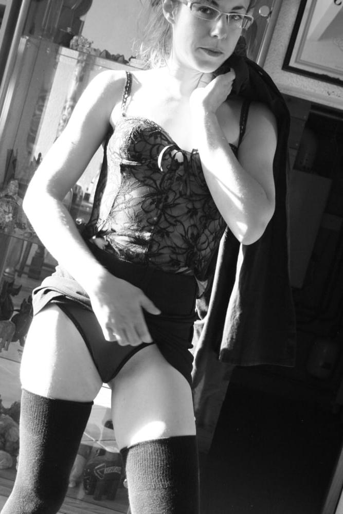 23P petite robe noir