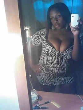 25P Big Tit Black Babes From, SmutDates.com
