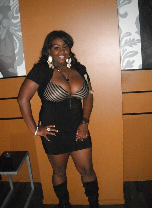 25P Big Tit Black Babes From, SmutDates.com