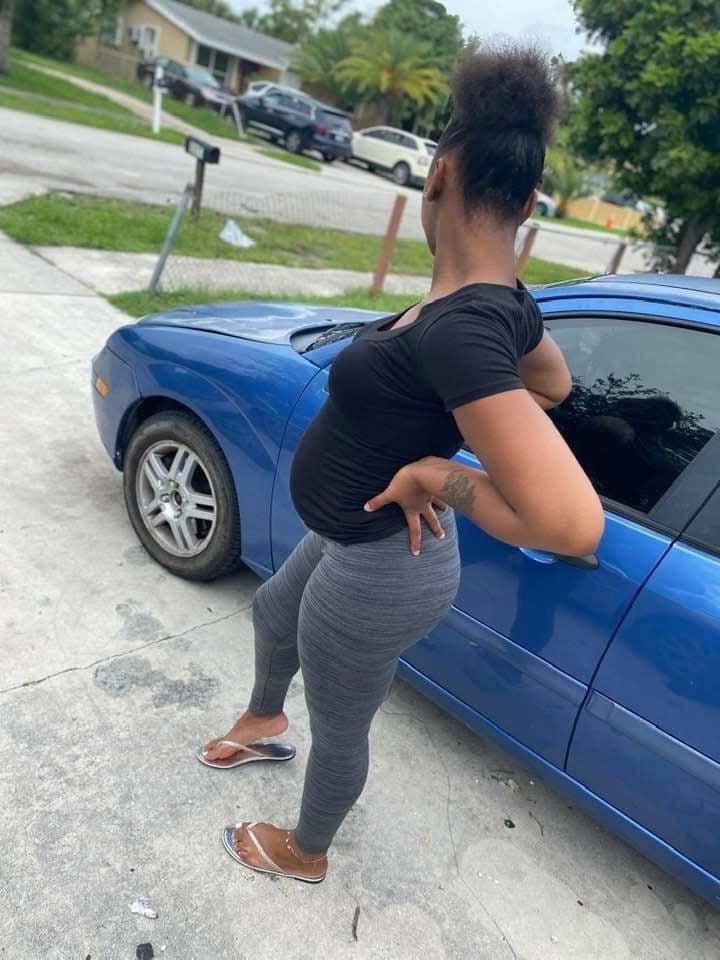 25P Ebony Beard Pregnant