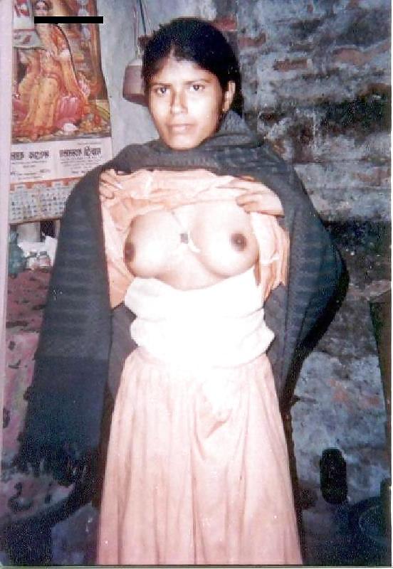 21P INDIAN CALL GIRLS