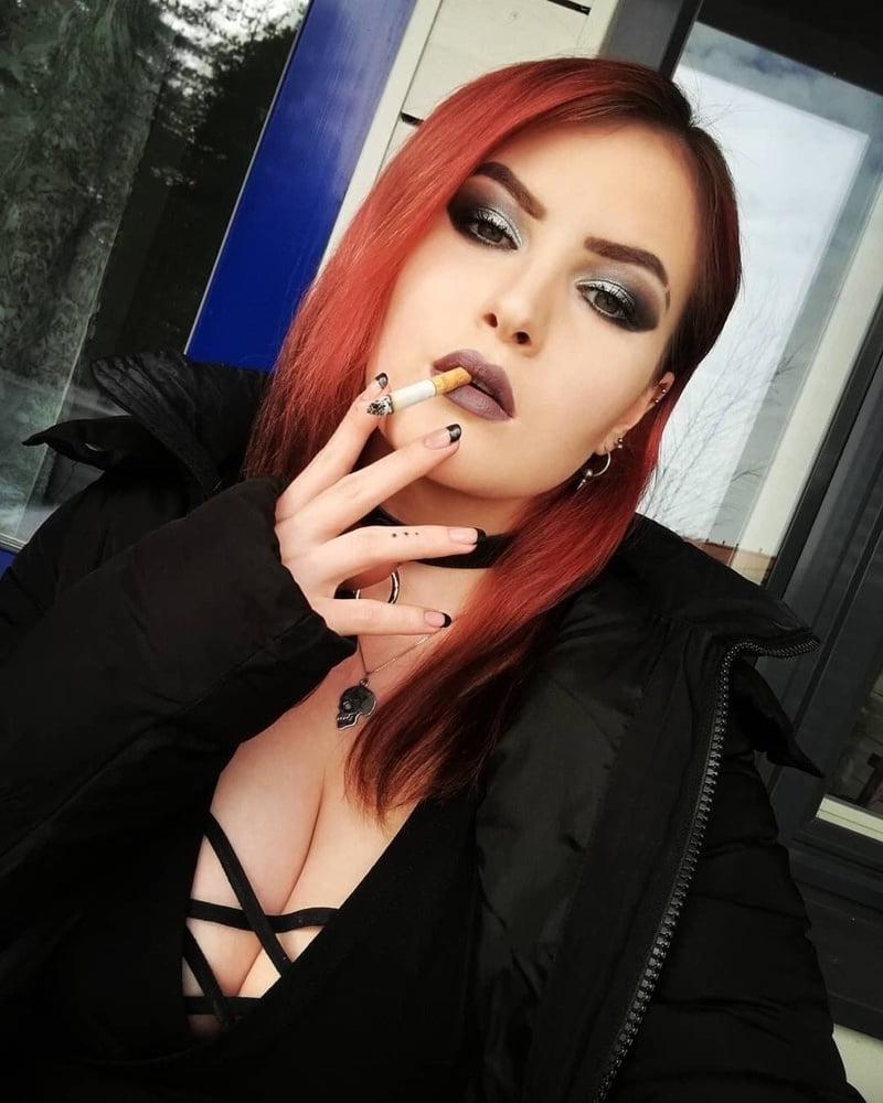 25P Smoking to just enjoy!