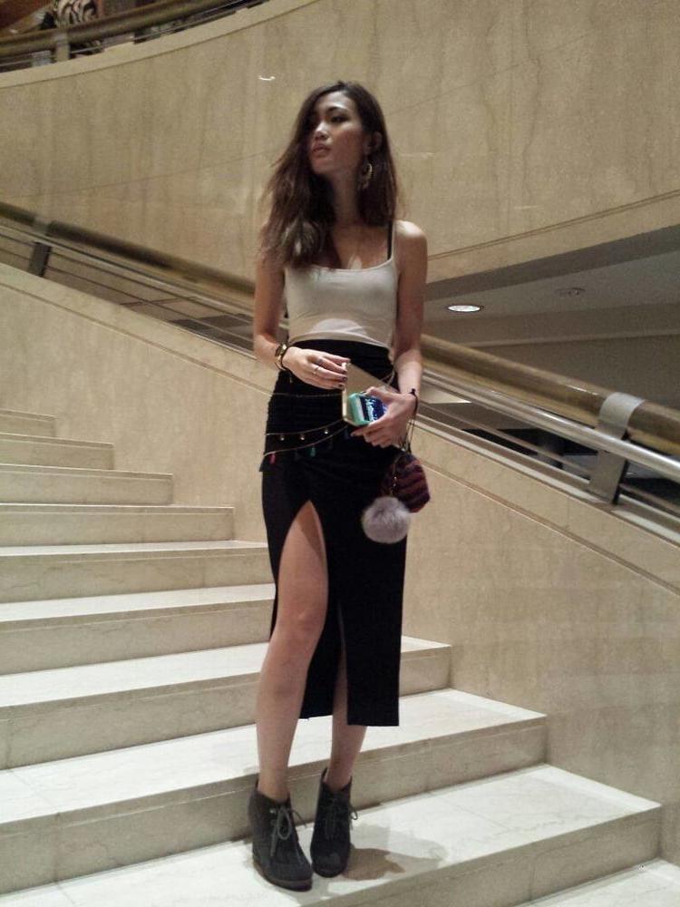 23P Malaysian singer Abbey