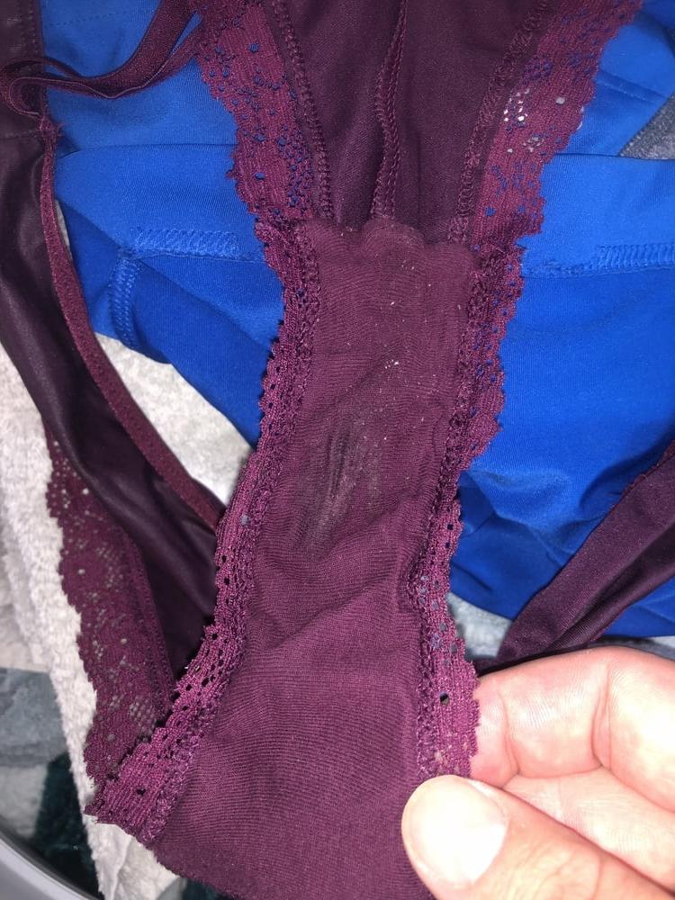 17P Wife dirty panties and ass