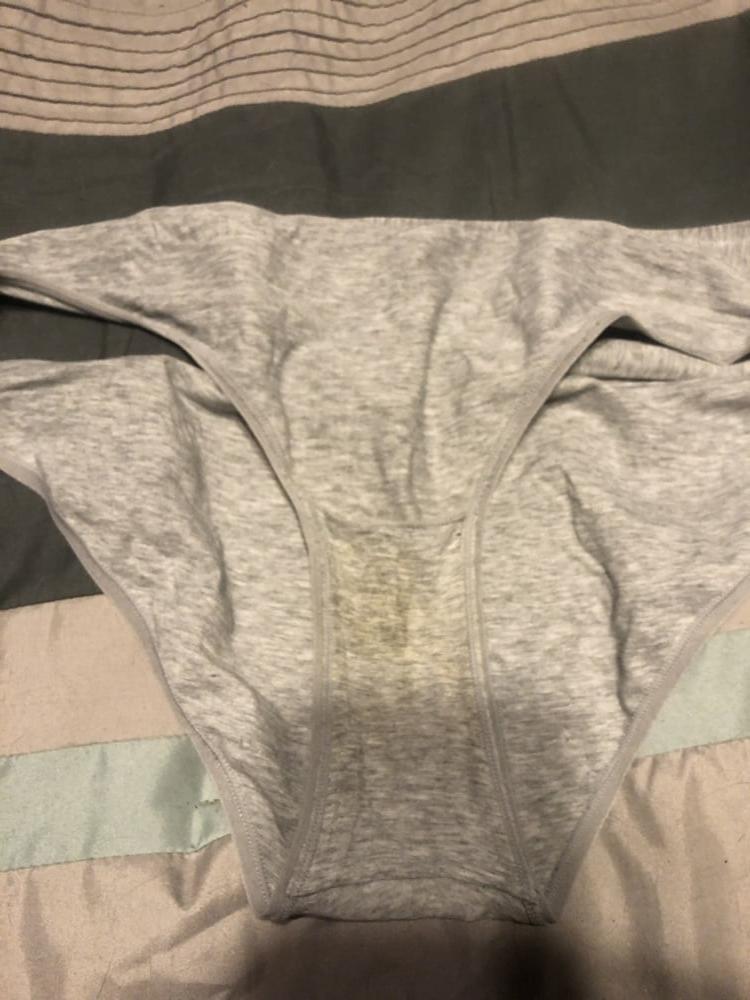17P Wife dirty panties and ass
