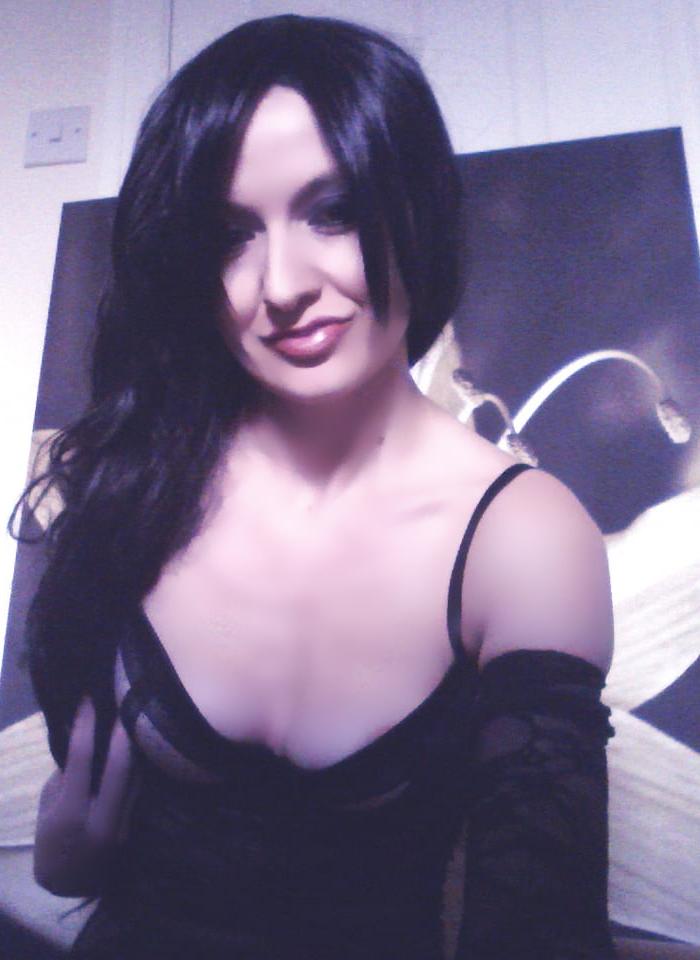 25P Hot Wife