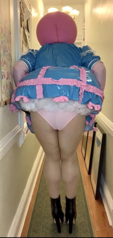 5P Blue Ballhood Maid