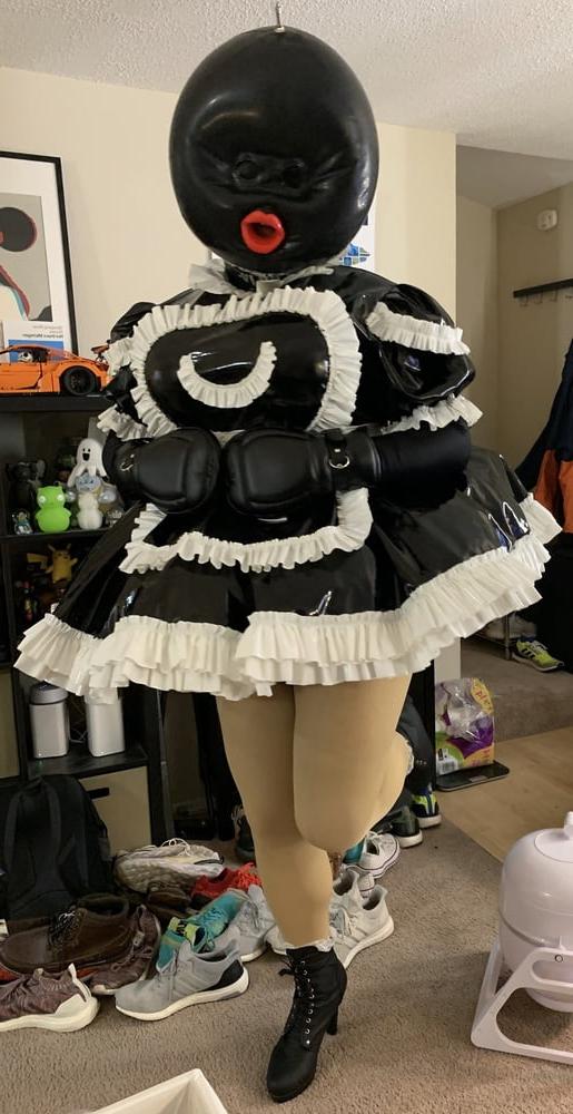 25P Black Ballhood Frilly Maid
