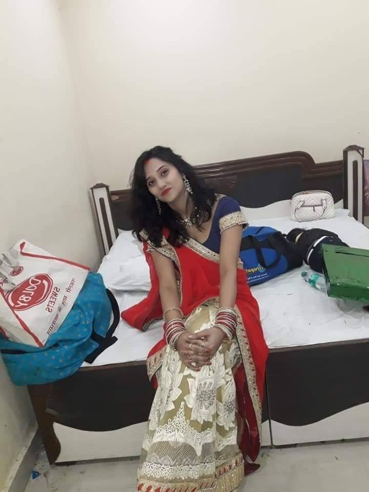 9P Indian Boudi Nudes