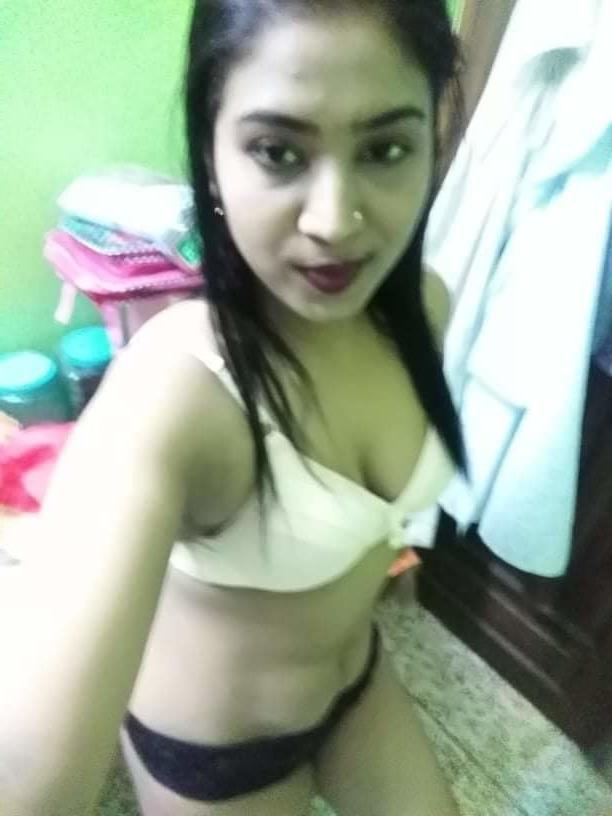 18P Bangladeshi Horny Married Bhabi New Leak
