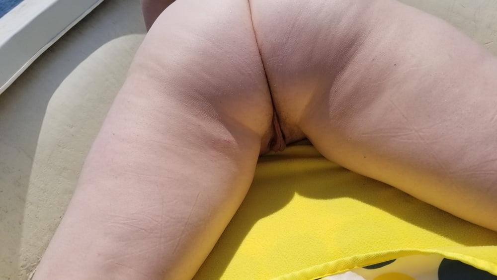 25P wife is a slut on boat