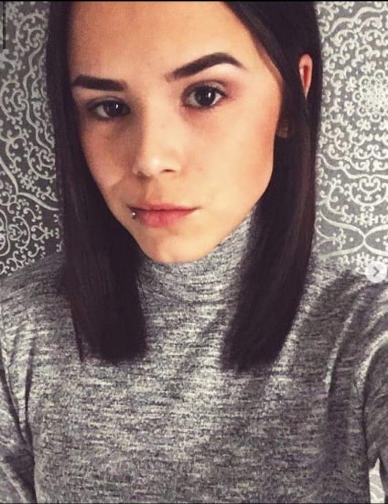 24P German Slut Denise wants to be an exposed Piggy