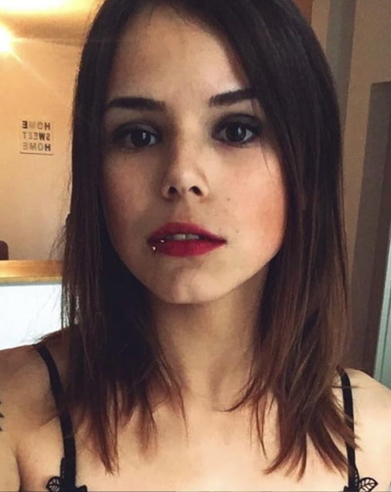24P German Slut Denise wants to be an exposed Piggy
