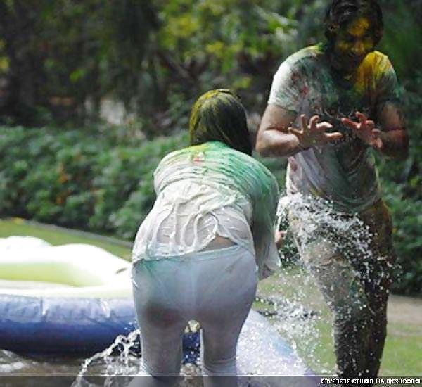 14P Wet indian girls