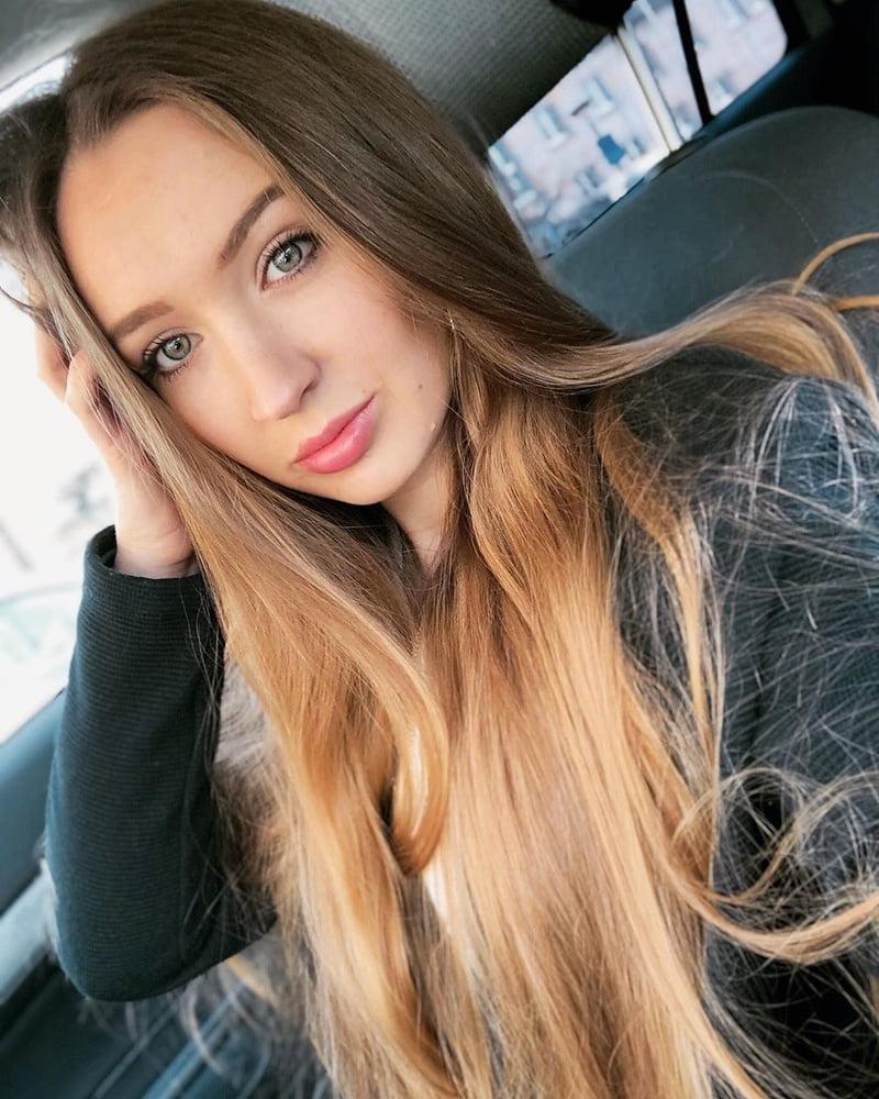 25P Hot german teen girl Sandra
