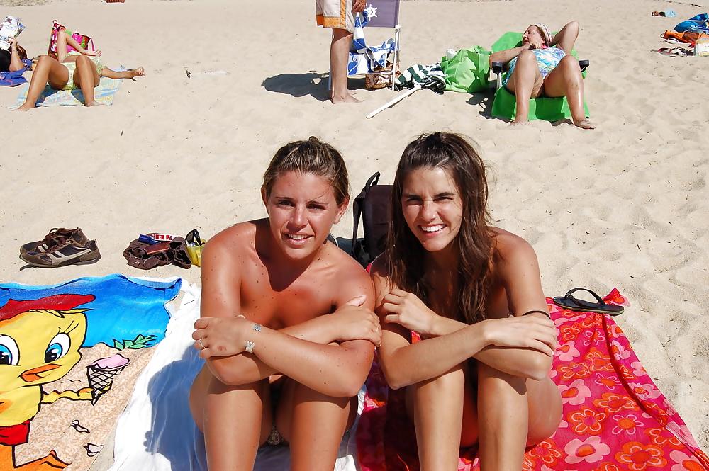 15P HOT BEACH BABES. 2 -COOLBUDY
