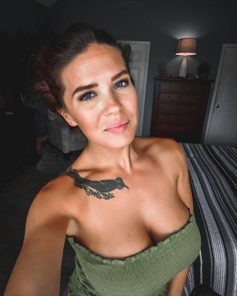 21P Married MILF Seattle