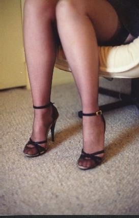 25P RHT Stocking Wife 12