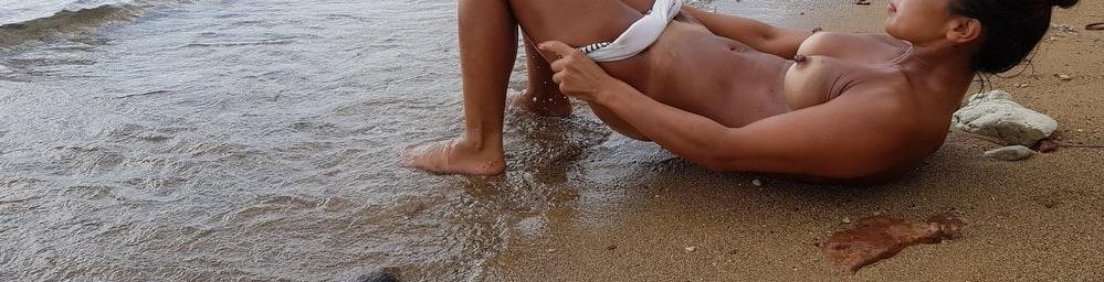 5P Asian Wife at the Beach
