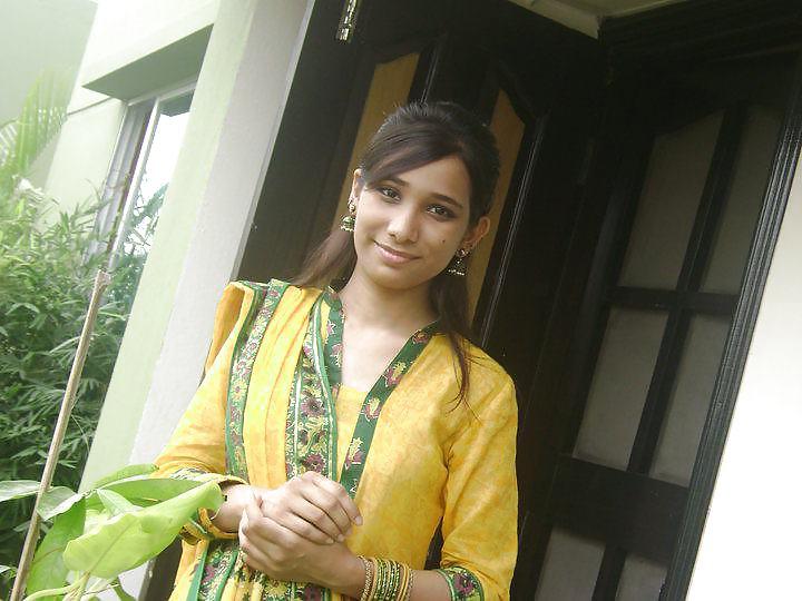23P Beautiful Indian Girl 15-- By Sanjh