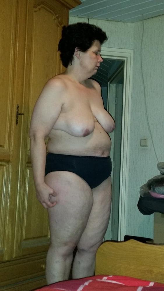 25P exposed wife