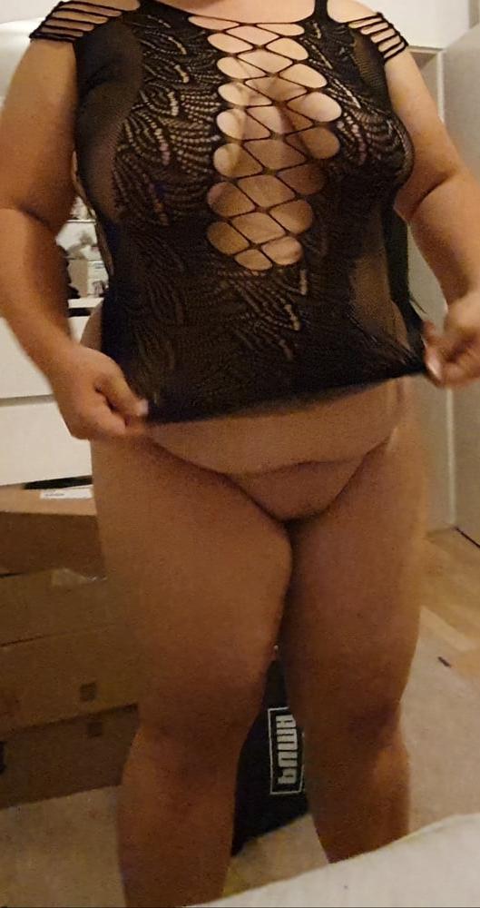 14P My wife sexy
