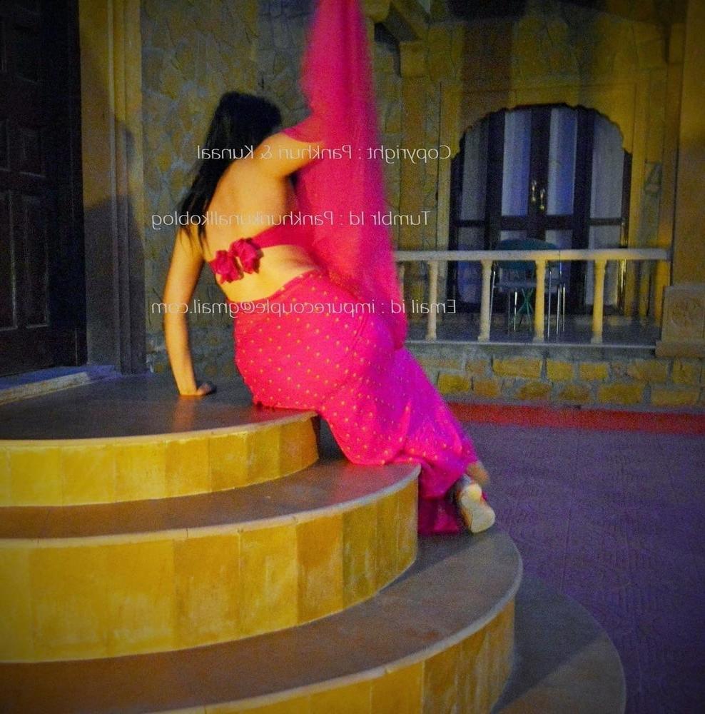 22P Indian Wife Pankhuri Hot Collection
