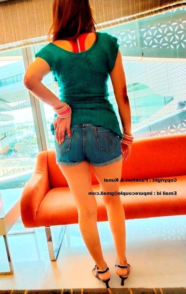 22P Indian Wife Pankhuri Hot Collection