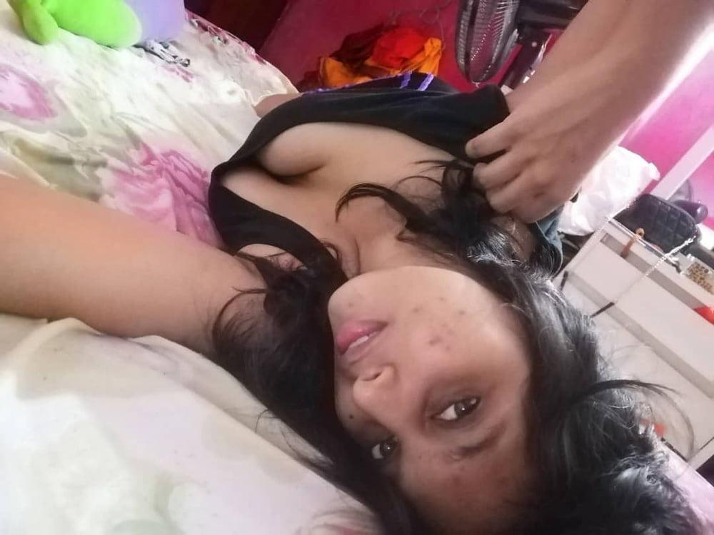 25P indian girl lockdown selfie 2