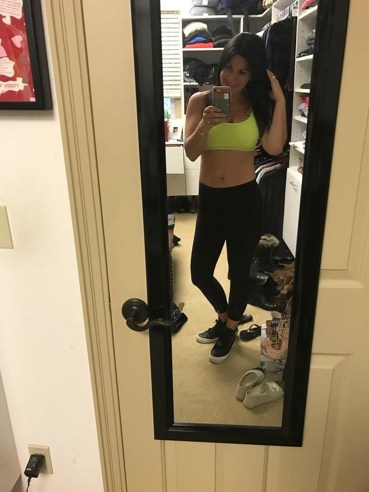15P Hot Jewish wife from Cleveland