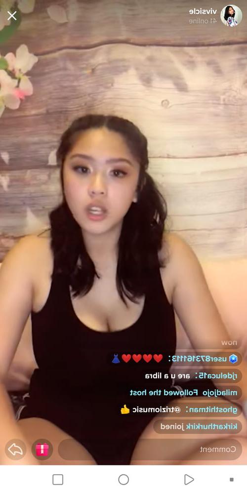 25P Tik Tok Female: HUGE TITS VIETNAMESE AMERICAN GIRL!