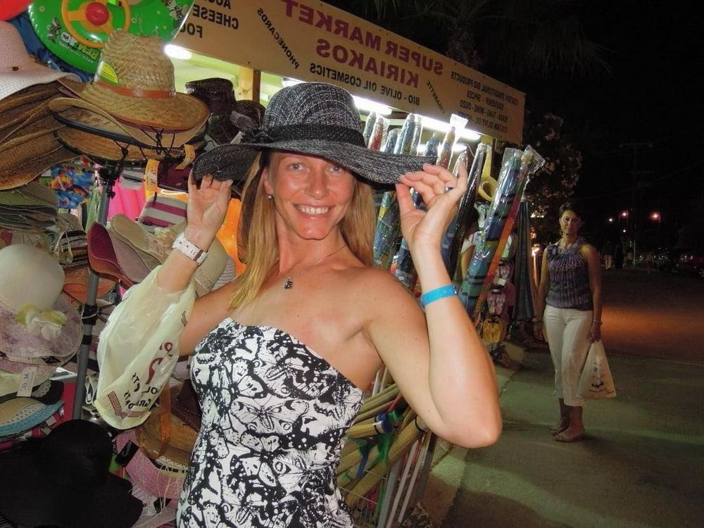 25P Monica is a really hot pregnant blonde wife I want to fuck