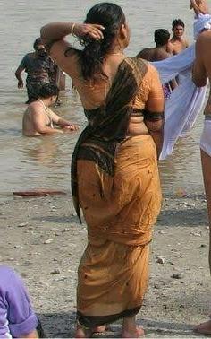 6P Indian ass in saree
