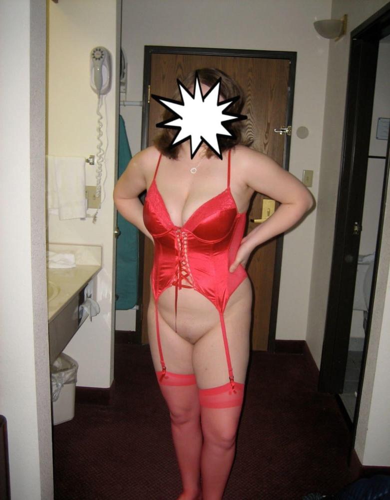 21P Sexy wife for cocks
